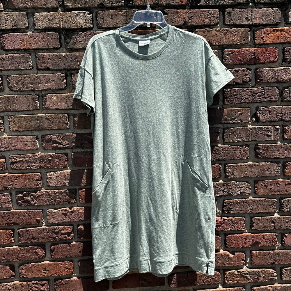 Columbia Women's Large T-Shirt Dress Green Heathered Pockets Gorpcore Hiking